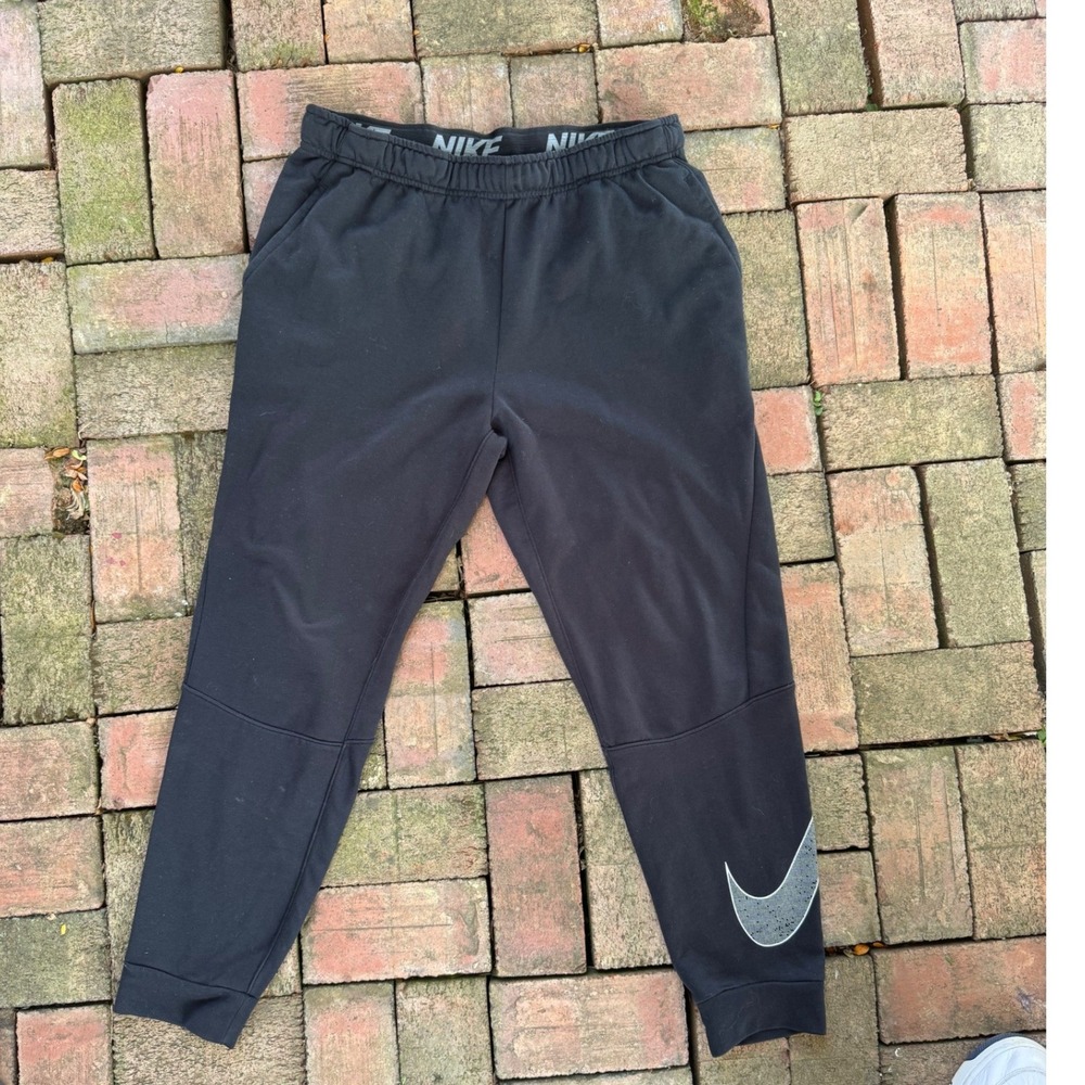 Nike Mens Dri-FIT Tapered Training Pants Black Oversized Swoosh Joggers Medium